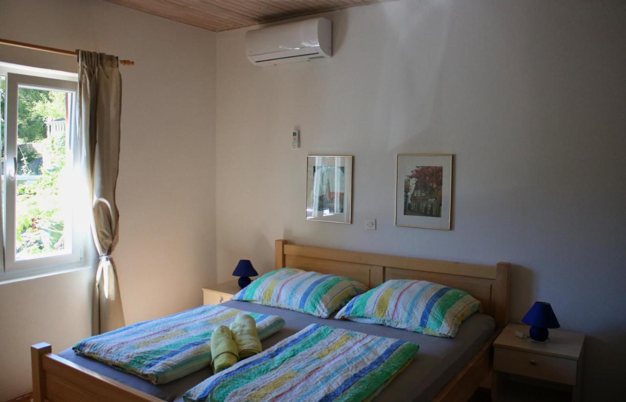 Apartments & Rooms Neno ทริบานี-ครุสชิซา ภายนอก รูปภาพ
