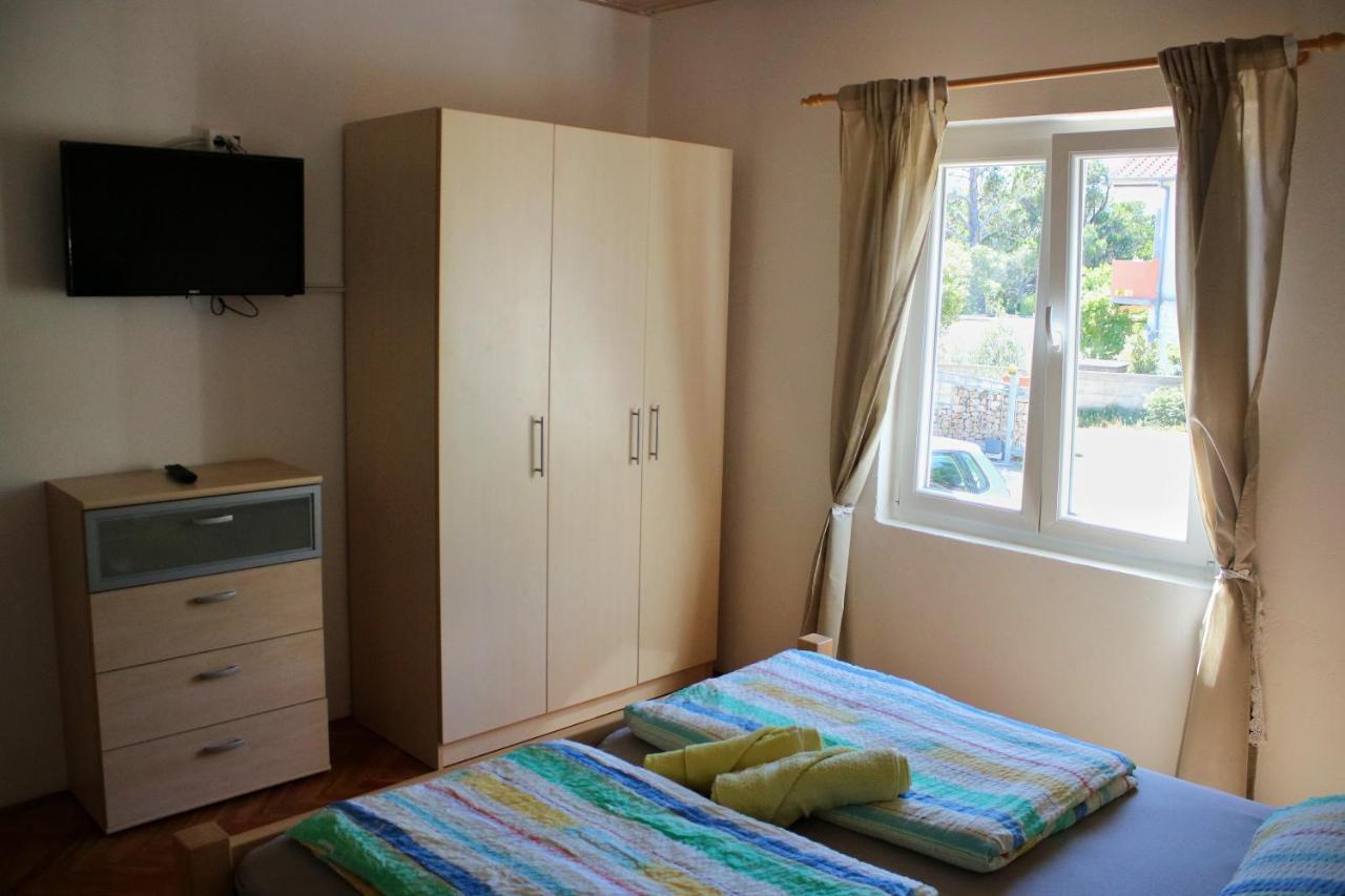 Apartments & Rooms Neno ทริบานี-ครุสชิซา ภายนอก รูปภาพ
