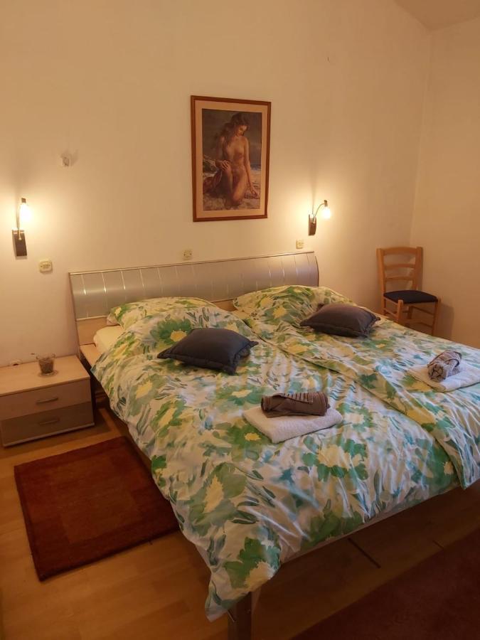 Apartments & Rooms Neno ทริบานี-ครุสชิซา ภายนอก รูปภาพ